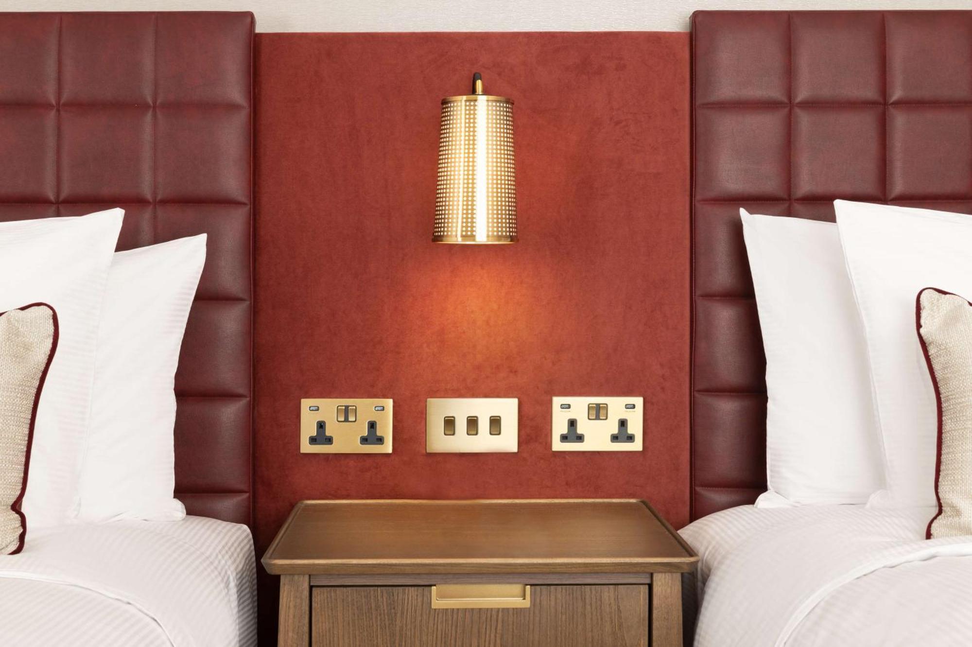 Lost Property St Pauls London, Curio Collection By Hilton 外观 照片